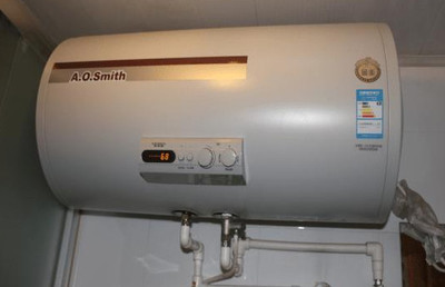 斯密斯燃气热水器 高效节能的现代家庭燃气设备